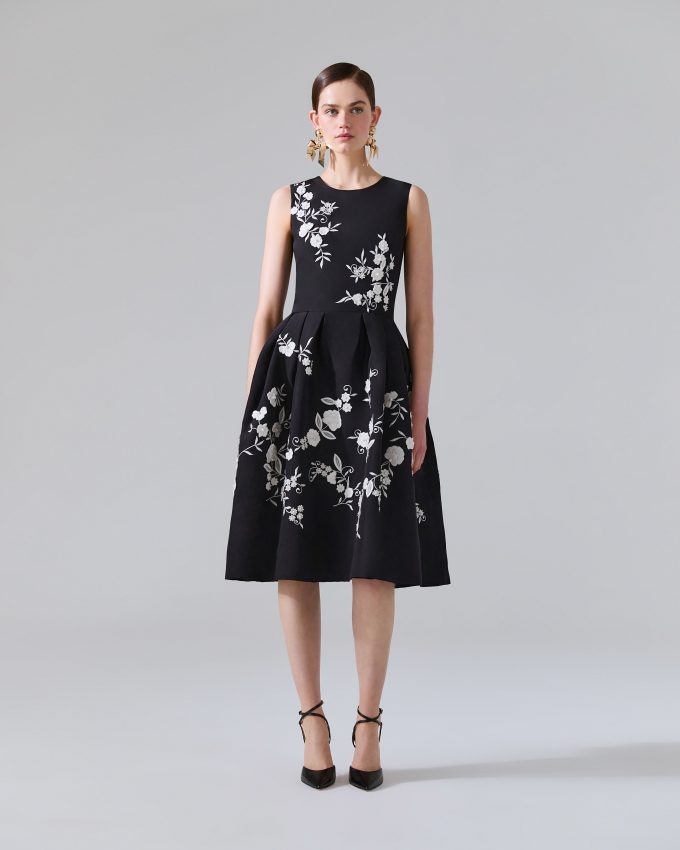 Embroidered Knee-Length Dress