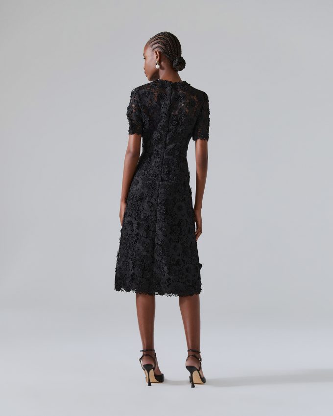 Floral Lace Knee-Length Dress