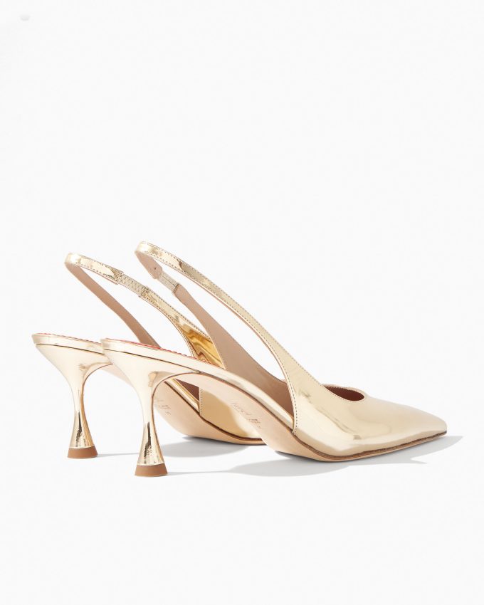 Kitten Heel in Metallic Patent Leather