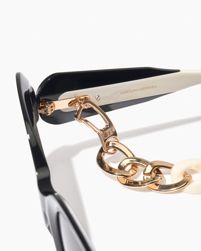 Oversized Sunglasses With Chain