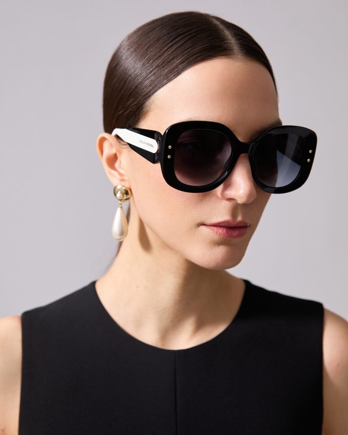 Oversized Sunglasses With Chain