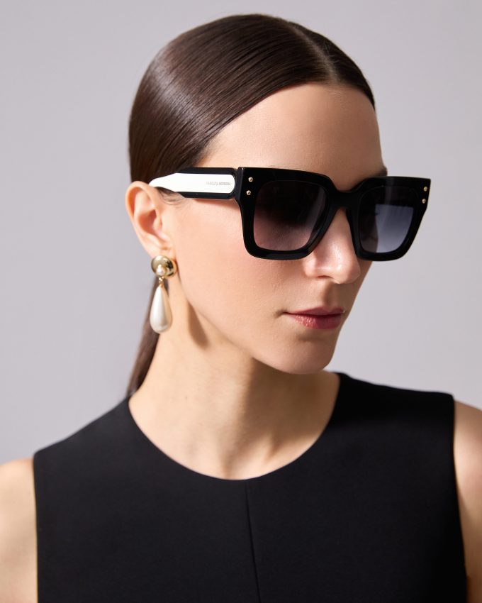 Square Frame Sunglasses With Contrast Temples