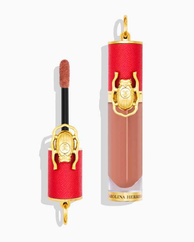 Nude Instinct
