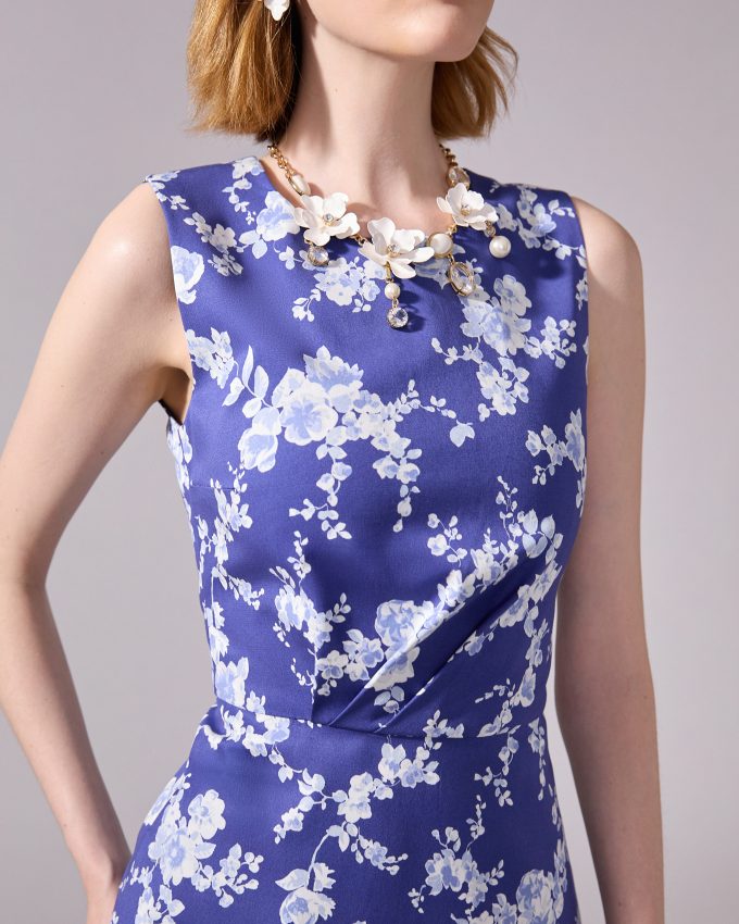 Floral-Print Knee-Length Dress