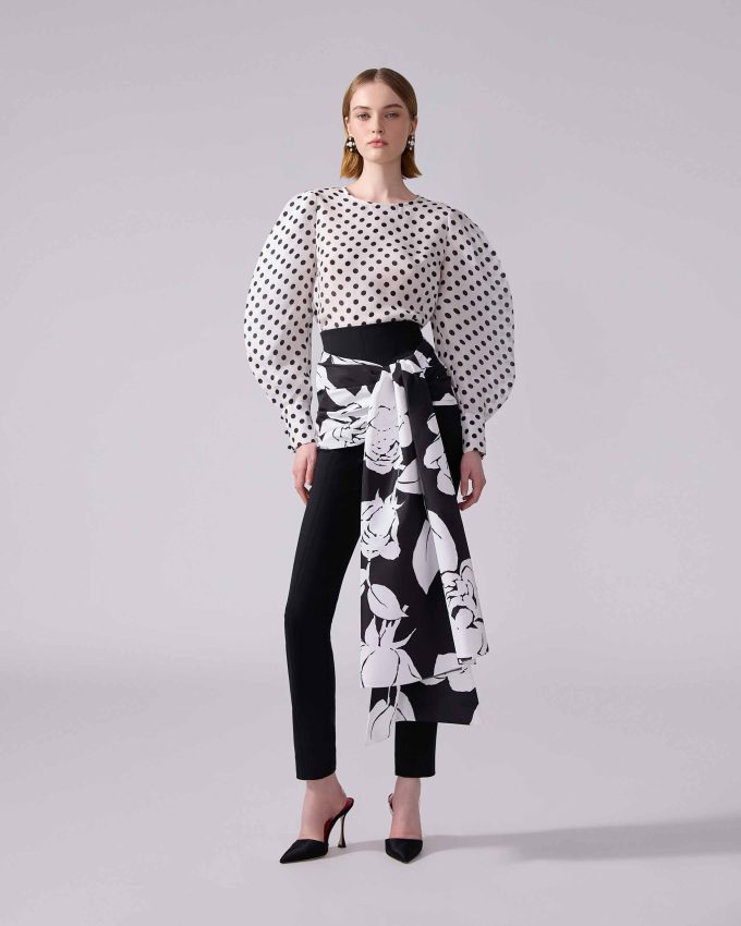 High-Rise Skinny Pants with Sash