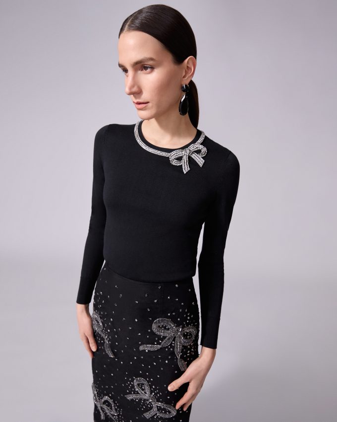 Bow-Embroidered Pencil Skirt