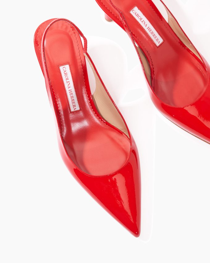 Cylinder-Heel Patent Leather Pumps