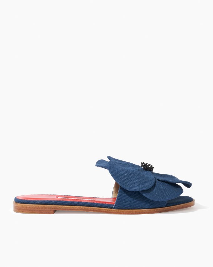 Flora Slide in Canvas