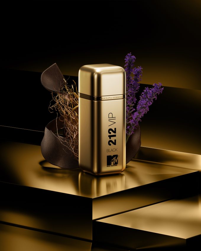 212 VIP Black Eau de Parfum 3.4 fl oz MTV Limited Edition